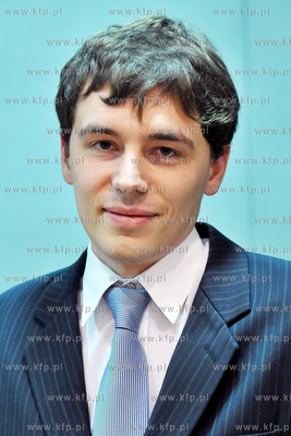 I sesja Rady Miasta Gdyni VI kadencji. Nz.Radny Lukasz...