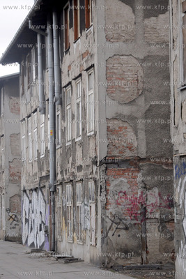 Przeznaczone do rozbiorki w wiekszosci opuszczone budynki...