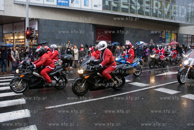 IX Zlot Mikolajow na Motocyklach w Trojmiescie. Na...
