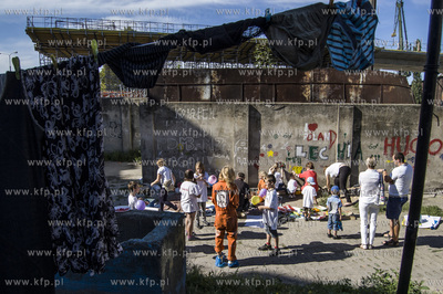 Gdańsk -  ul. Jana z Kolna i ul. Robotniczej. Piknik...