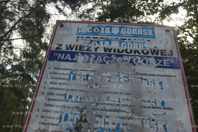 Gdańsk, Ujeścisko. Wieża widokowa na Kozaczej Górze....