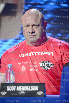 Hala Sportowo - Widowiskowa w Rumi. Konferencja prasowa...