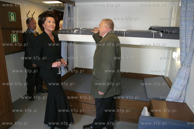 Stocznia Gdynia, chrzest samochodowca Amber Arrow zbudowanego...