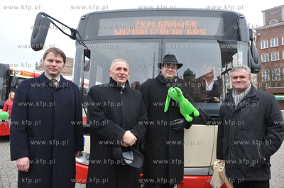 Targ Weglowy w Gdansku - prezentacja nowych autobusow...