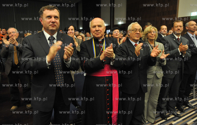 Nadanie honorowego obywatelstwa Sopotu arcybiskupowi...