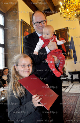 Gdansk. Ratusz Glownomiejski. Uroczysta sesja Rady...