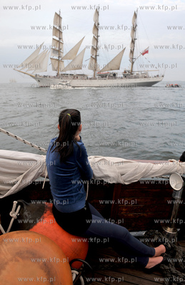 Wielka parada zaglowcow po Zatoce Gdanskiej na zakonczenie...