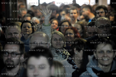 Ostatni dzien dzialalnosci kin Neptun, Kameralne i...