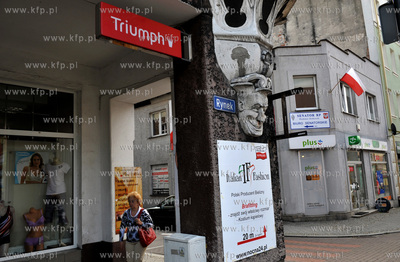 Kościerzyna. Rynek.  Róg Gdańskiej i Partyzantów....