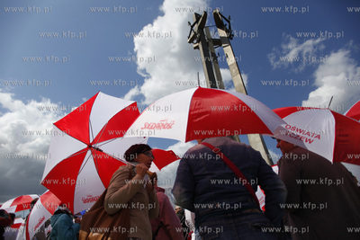Gdansk. Manifestacja przedstawicieli NSZZ Solidarnosc...