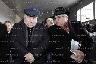 Gdansk. Uroczystość zawieszenia wiechy na budowanym...