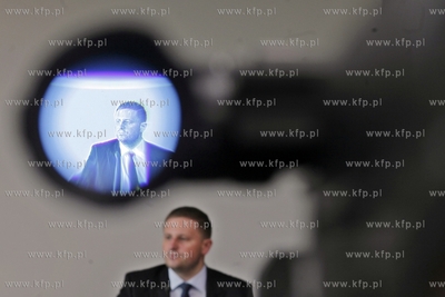 Gdansk. Konferencja prasowa prezesa Amber Gold Marcina...