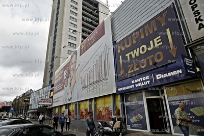 Reklama parabanku Amber Gold na ul. Grunwaldzkiej w...