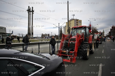Protest pomorskich rolnikow w Gdansku pod haslem Aby...