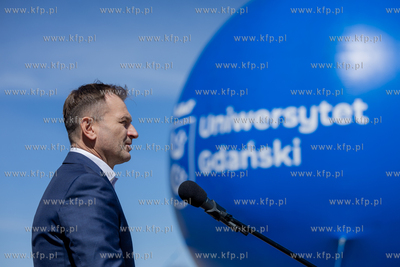 Wmurowanie kamienia węgielnego pod Centrum Sportu....