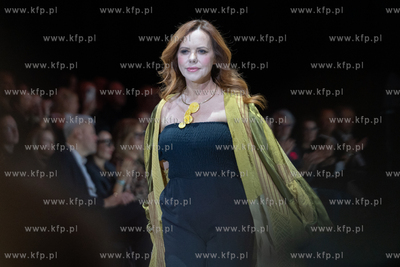 Pokaz mody i bursztynu AMBER Vibes podczas międzynarodowych...