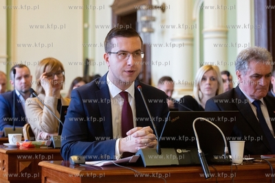 Sesja Rady Miasta Gdańska. Głoswoanie dotyczące...
