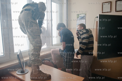 Gdansk. Gimnazjum nr 29 na Suchaninie. Pokazy Gdanskiej...