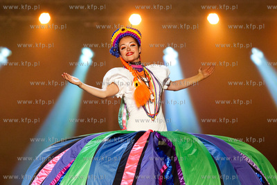 Sopot. Inauguracja nowej Opery Lesnej. Spektakl pt...