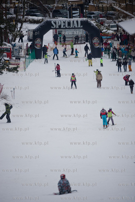 Sopot. Lysa Gora. Sobotnie, zimowe popoludnie na stoku.
19.01.2013
fot....