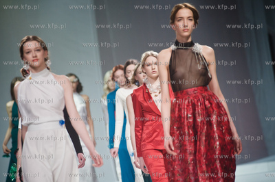 Centrum Stocznia Gdansk. Gala Amber Look Trends & Styles...