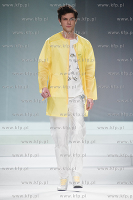 Centrum Stocznia Gdansk. Gala Amber Look Trends & Styles...