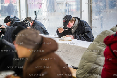 Gdansk. Targ Weglowy. XXIII Wigilia dla ubogich, samotnych...