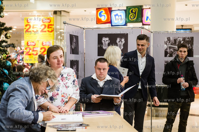 Gdańsk. Wrzeszcz. Galeria Bałtycka. Gala wręczenia...