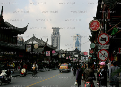 Chiny, Szanghaj. Jedna z dzielnic Szanghaju, Old Town,...