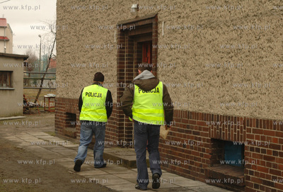 Tragedia w Pasleku. 16-latek kilkakrotnie ostrym narzedziem...