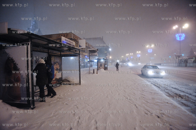 Nastepny atak zimy na Gdansk nastapil poznym wieczorem....