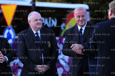 Gniewino. Przyjazd i przywitanie pilkarzy reprezentacji...