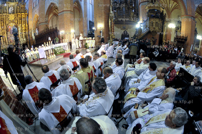 W uroczystooa Niepokalanego Poczecia NMP, w sobote...