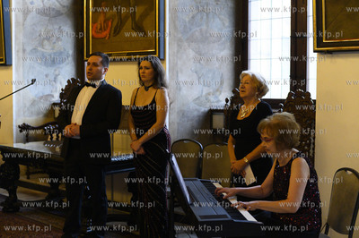 Gdańsk. Uroczystości jubileuszowe 28 par małżeńskich,...