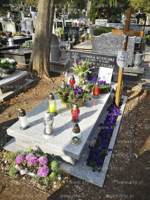 Cmentarz w Gdańsku Oliwie. Minął rok od śmierci...