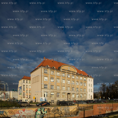 Budynek Biblioteki Wojewodzkiej w Gdansku.5.11.2013fot....