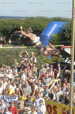 Molo w Sopocie - konkurs skokow "Tyczka na molo" ....