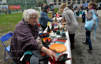Festyn Poznajmy się na Siedlcach  na pozegnanie lata...