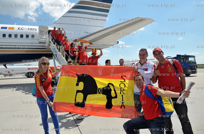 Gdansk, Rebiechowo/ Hiszpanscy kibice przylecieli samolotem...