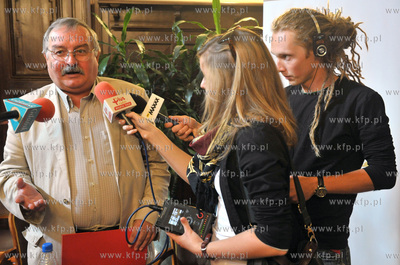 Gdansk - Nowy Ratusz . Konferencja prasowa poswiecona...