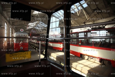 Zajezdnia tramwajowa w Gdańsku Nowym Porcie.
17.03.2015
fot....