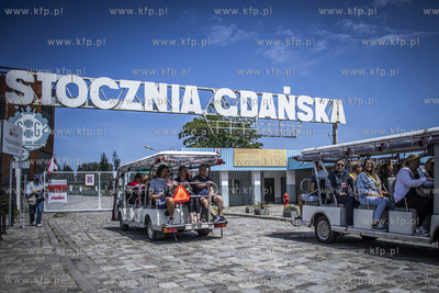 Historyczna brama nr 2 Stoczni Gdańskiej.
11.07.2019
fot....