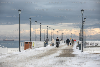 Molo w Gdańsku Brzeźne otwarte po remoncie.
22.12.2021
fot....