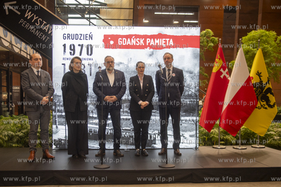 ECS. Konferencja Hanny Wróblewskiej, Minister Kultury...