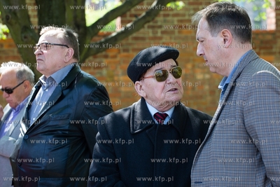 Gdańsk. Pierwszomajowy pochód  zorganizowany przez...