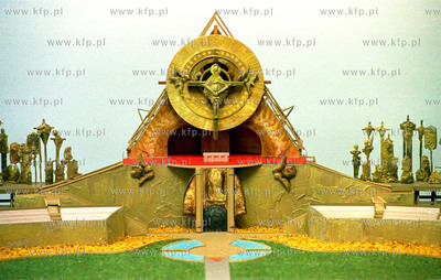 oltarz papieski - Sopot, projekt proj. Marian Kolodziej...