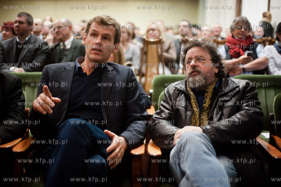 Politechnika Gdanska, Gmach Glowny. Ogloszonie wynikow...