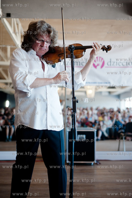 Sopot. Zatoka Sztuki. Charytatywne spotkanie ze Zbigniewem...