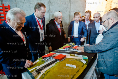 Gdansk. Matarnia. Kolej na PKM - Dzien Otwarty powstajacej...