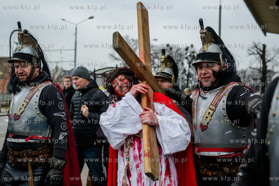 Wielki Piatek. Misterium Meki Panskiej na ulicach Gdanska.
25.03.2016
fot....